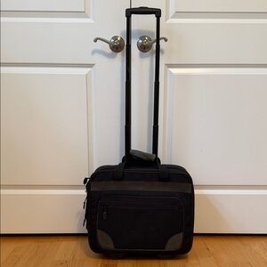 LL Bean Black Rolling Laptop Bag